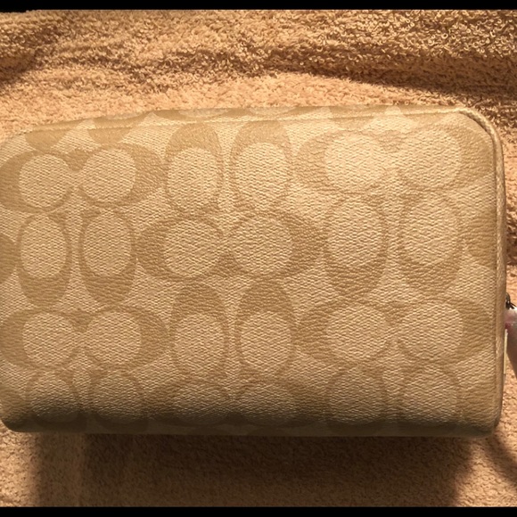Coach Cosmetic Bag with Hearts Motif - Picture 7 of 10